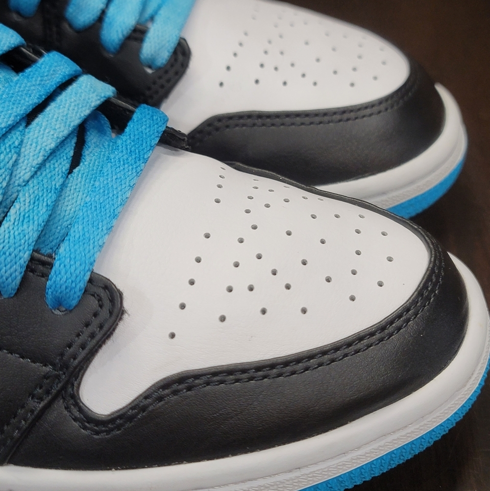 Nike Air Jordan 1 Low SE "Laser Blue" Mens 8 Wmns 9.5 Great Condition. - Picture 11 of 16